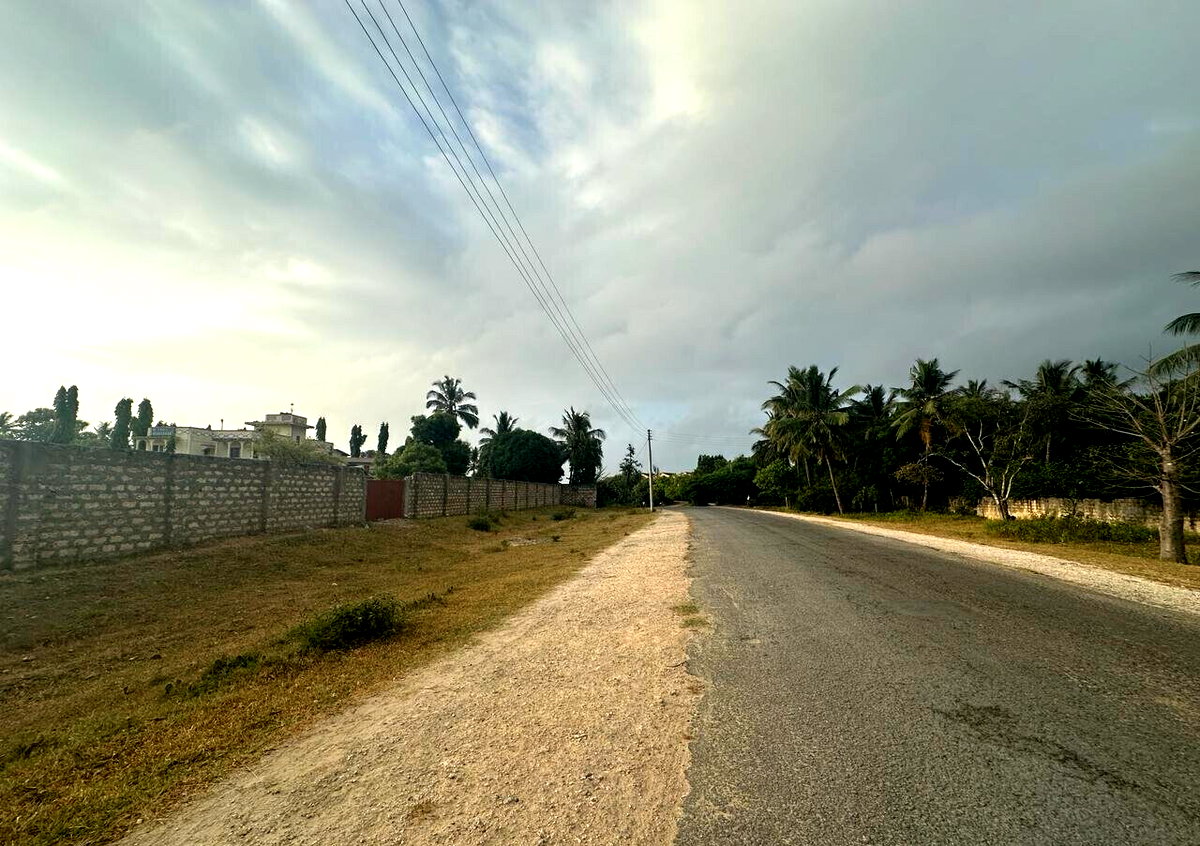 Quarter Acre Commercial Plot for KSh 10M