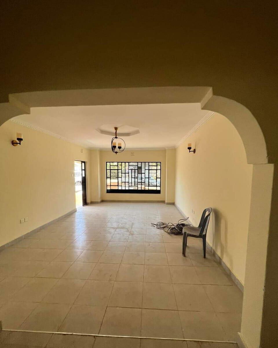 3BR All-Ensuite Bungalow with DSQ in Gated Community - Matasia