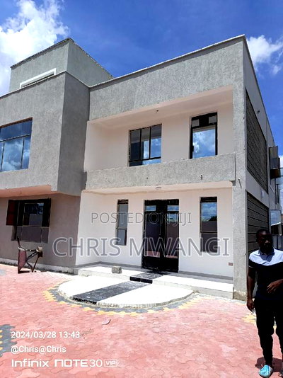 Furnished 4bdrm Mansion in Joska Estate for sale - Image 3