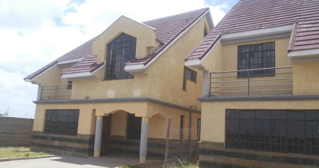 5 En-Suite Villa with Borehole & Secure Parking - Syokimau