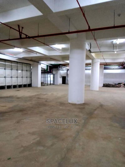 Offices Showrooms - Image 1