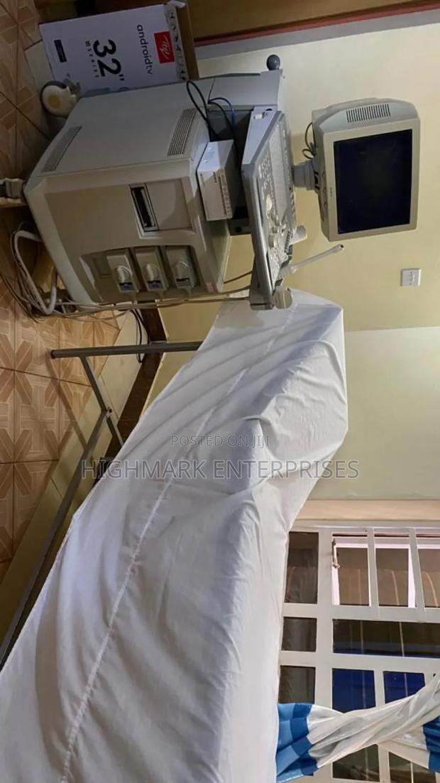 Hospital on Sale:Operating 24 Hours