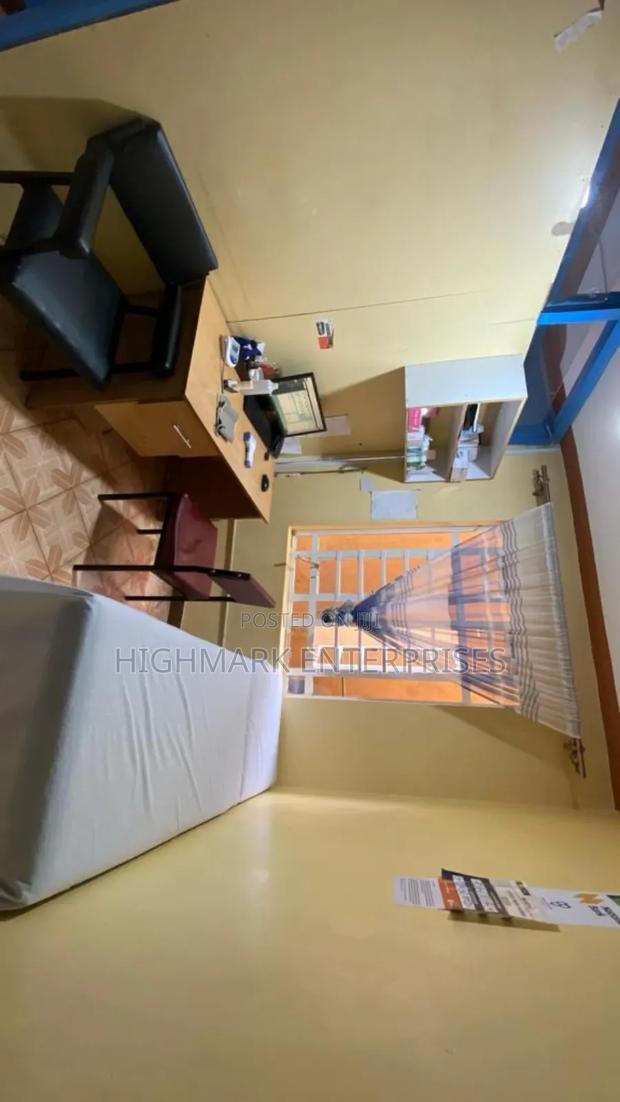 Hospital on Sale:Operating 24 Hours