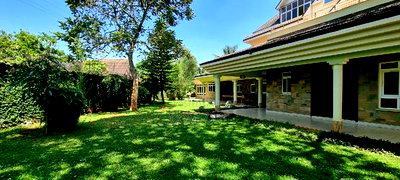 6bdrm Mansion in Unep, Runda for rent - Image 16