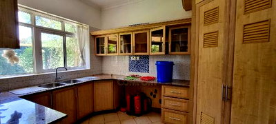6bdrm Mansion in Unep, Runda for rent - Image 7