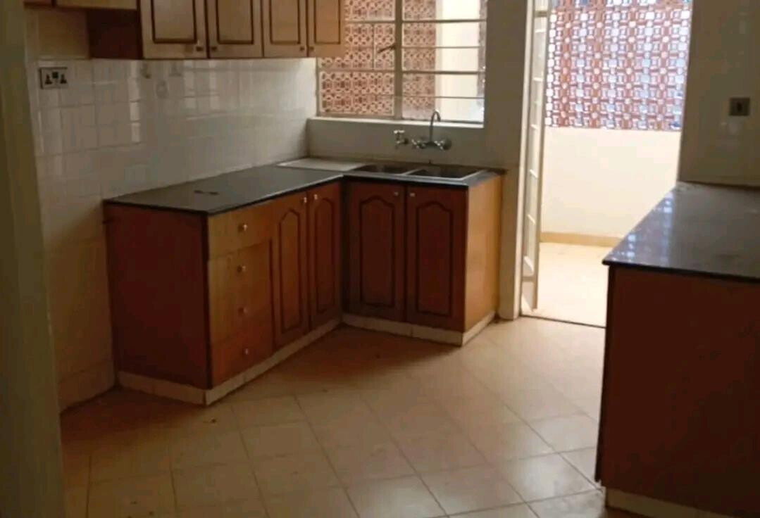 5-Ensuite Villa on Half-Acre with DSQ & Private Gate – Karen