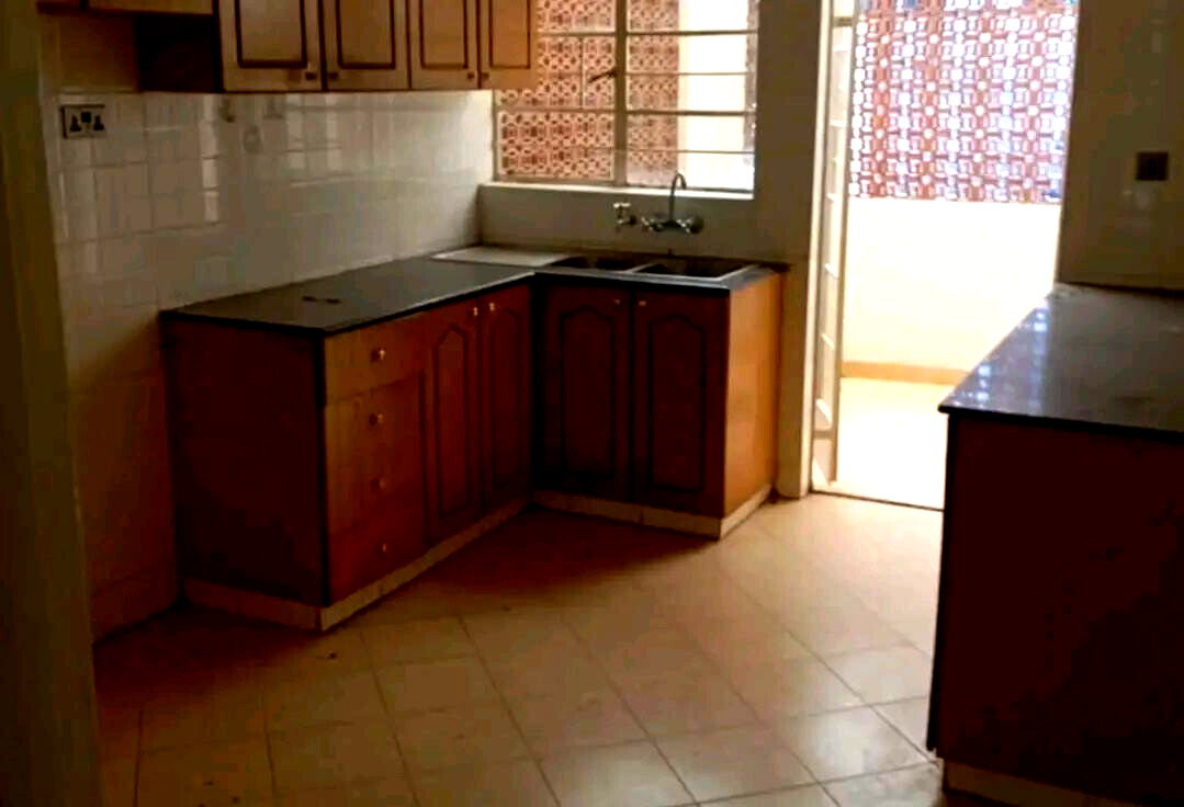 5-Ensuite Villa on Half-Acre with DSQ & Private Gate – Karen