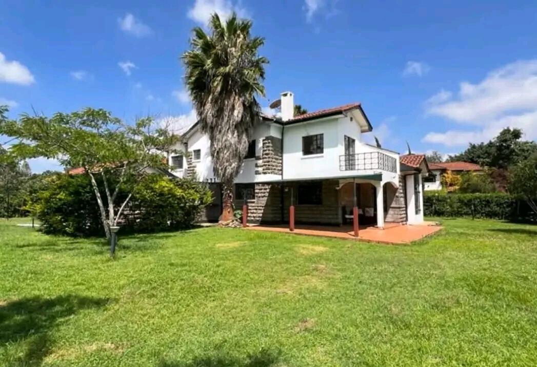 5-Ensuite Villa on Half-Acre with DSQ & Private Gate – Karen