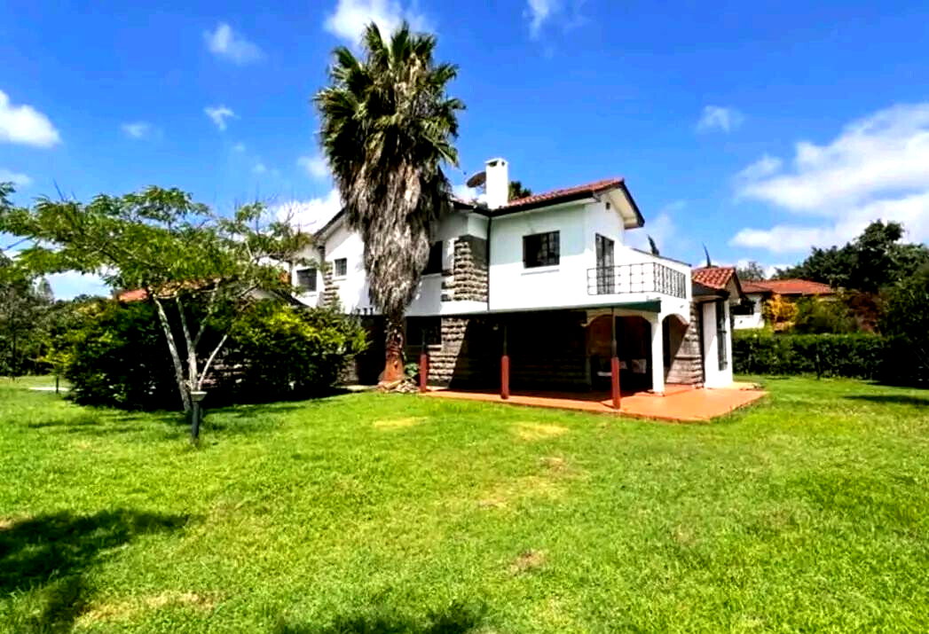 5-Ensuite Villa on Half-Acre with DSQ & Private Gate – Karen