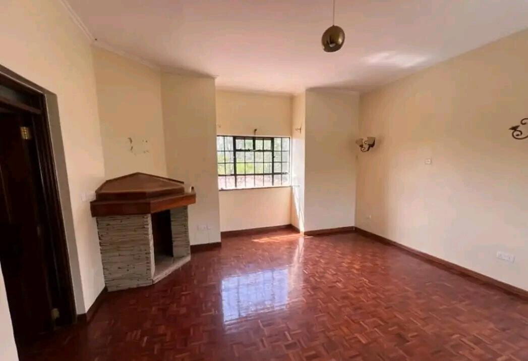 5-Ensuite Villa on Half-Acre with DSQ & Private Gate – Karen