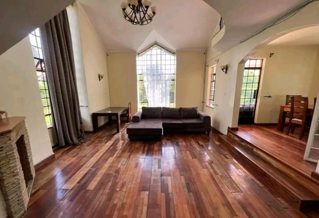 5-Ensuite Villa on Half-Acre with DSQ & Private Gate – Karen