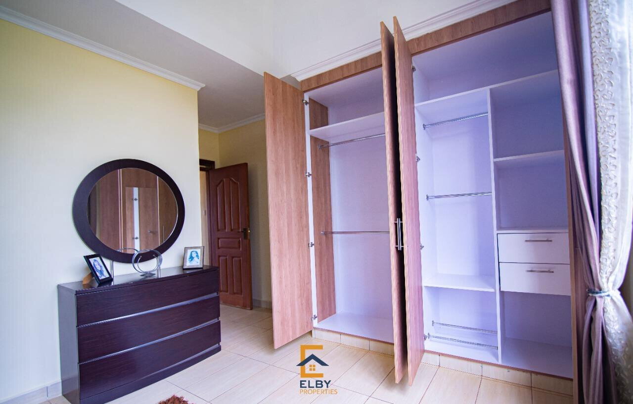4BR Townhouse with Gym & Infinity Pool - Satelitte, Nairobi