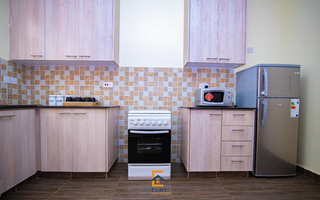 4BR Townhouse with Gym & Infinity Pool - Satelitte, Nairobi