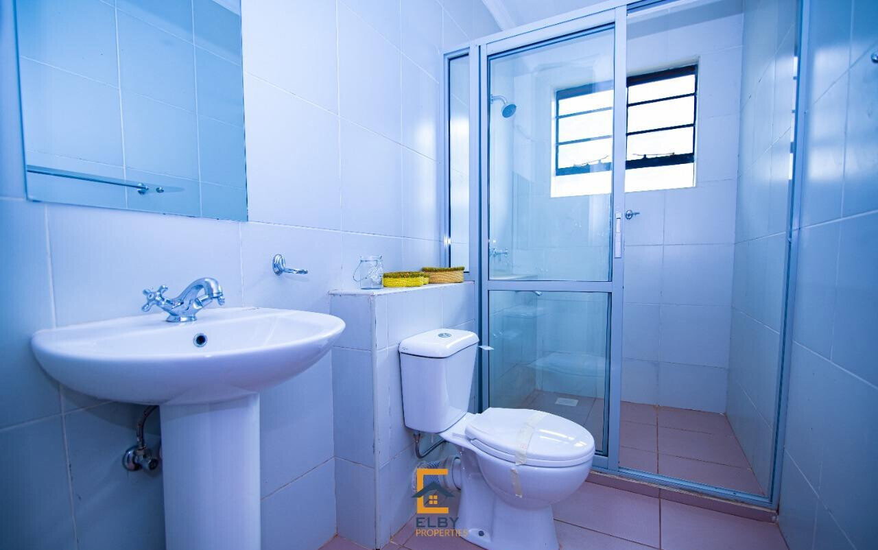 4BR Townhouse with Gym & Infinity Pool - Satelitte, Nairobi