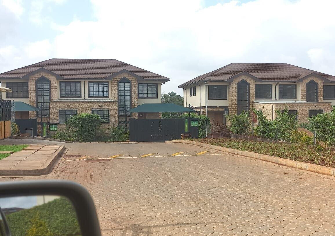 4BR Townhouse with Gym & Infinity Pool - Satelitte, Nairobi