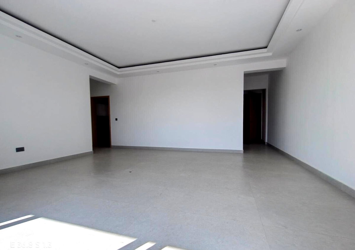3 Ensuite Bedrooms with Gym & Generator - Spring Valley