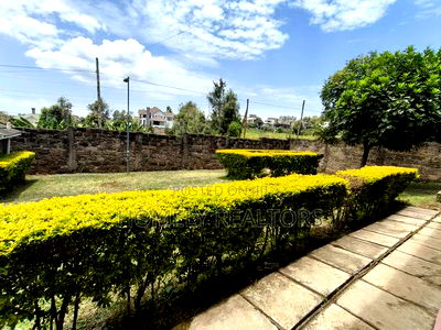 4bdrm Bungalow in Kerarapon for rent - Image 5