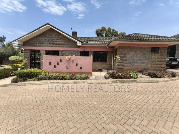 4bdrm Bungalow in Kerarapon for rent