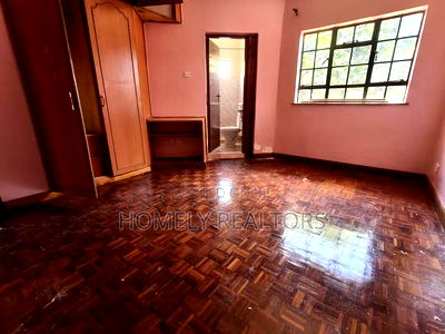 4bdrm Bungalow in Kerarapon for rent - Image 12