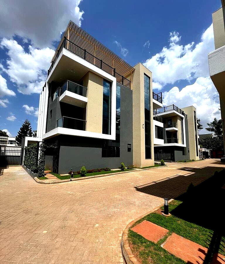 5-Ensuite Townhouse with Office & Terrace - Lavington