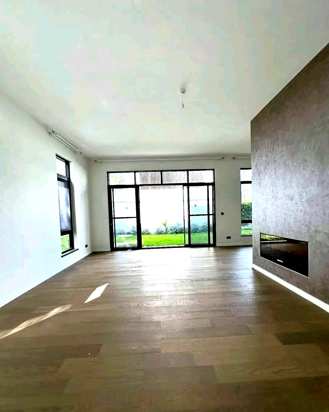 Luxury 5-Bed Villa with Private Garden & Borehole - Lavington