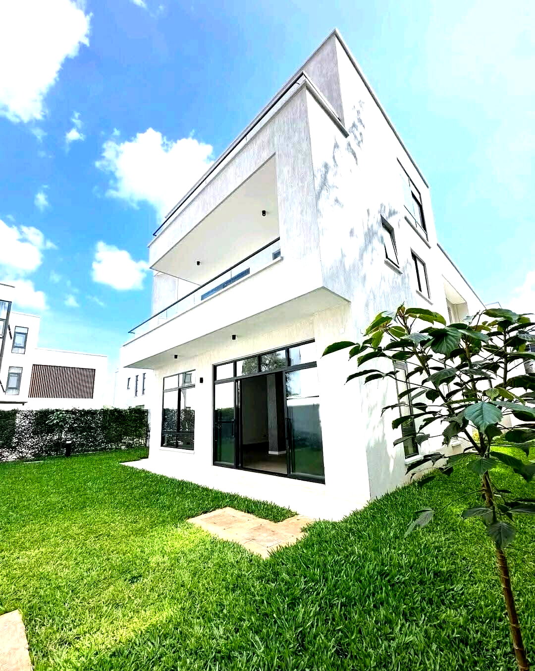 Luxury 5-Bed Villa with Private Garden & Borehole - Lavington