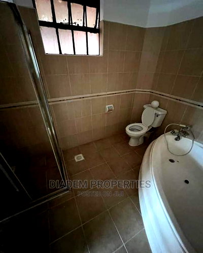 3bdrm Apartment in Valley Arcade for rent - Image 2