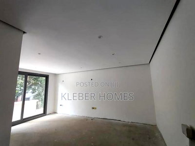 5bdrm Villa in Lavington for sale - Image 9