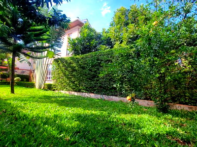 4bdrm Maisonette in Tola Estate for sale - Image 8