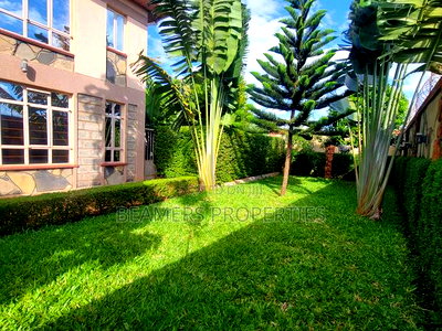 4bdrm Maisonette in Tola Estate for sale - Image 5