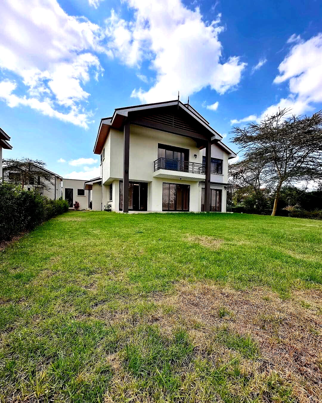 4BR Villa with DSQ & Private Garden - Off Mombasa Rd