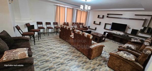 Furnished 5bdrm Mansion in Racecours, Elgon View for sale