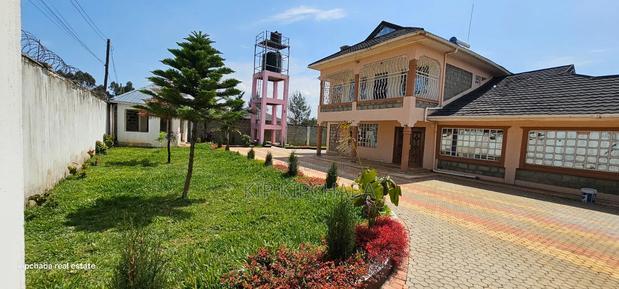 Furnished 5bdrm Mansion in Racecours, Elgon View for sale