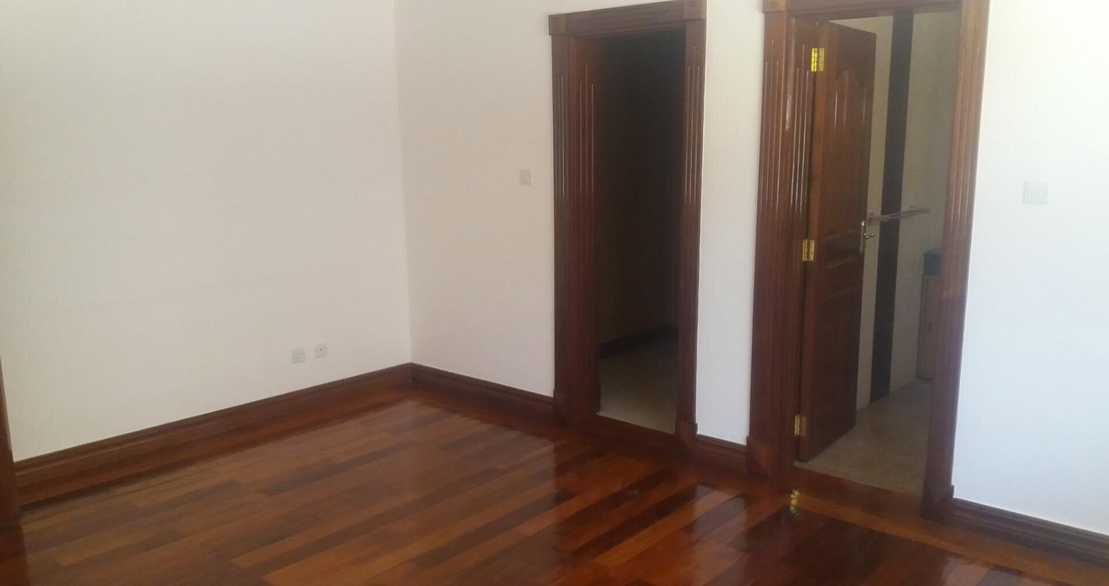 4-Ensuite Townhouse with Jacuzzi & Study - Lavington