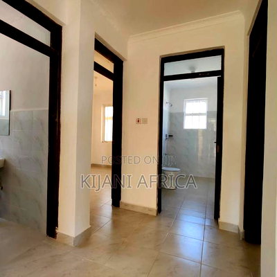 3bdrm Bungalow in Joska for sale - Image 9