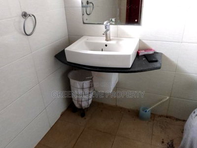 4bdrm Townhouse / Terrace in Karen for rent - Image 9