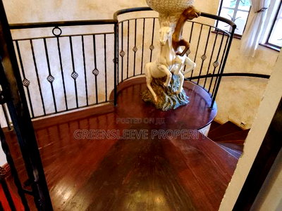 4bdrm Townhouse / Terrace in Karen for rent - Image 16