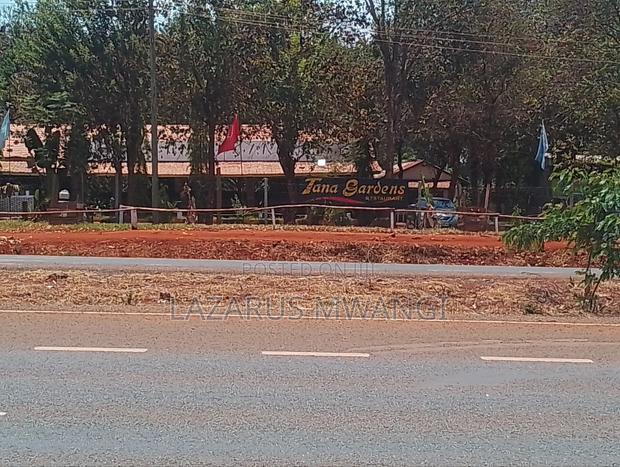 Eighth Acre Plot for Sale at Karuku Makutano-Mwea 700mtrs Dual Way