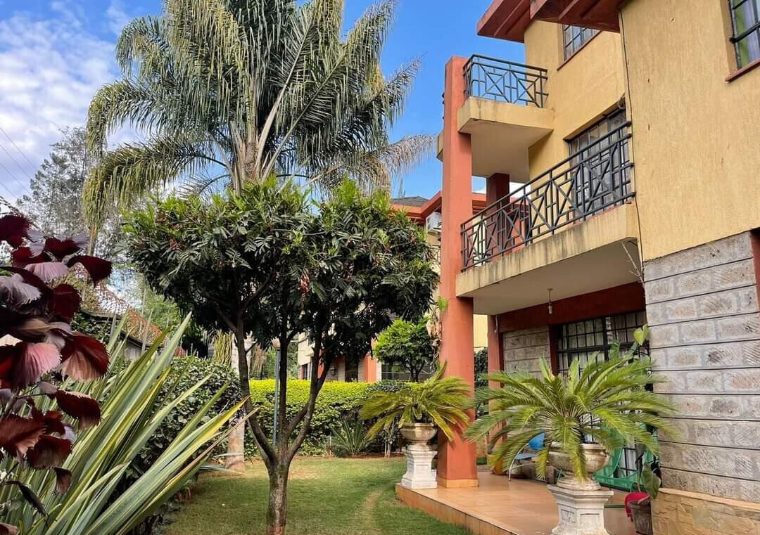 Quiet 4BR Townhouse Off Riara Road - Kilimani