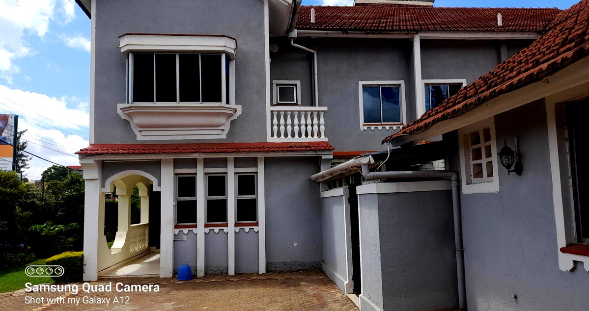 4-Ensuite Townhouse with Gym & Study Room - Lavington
