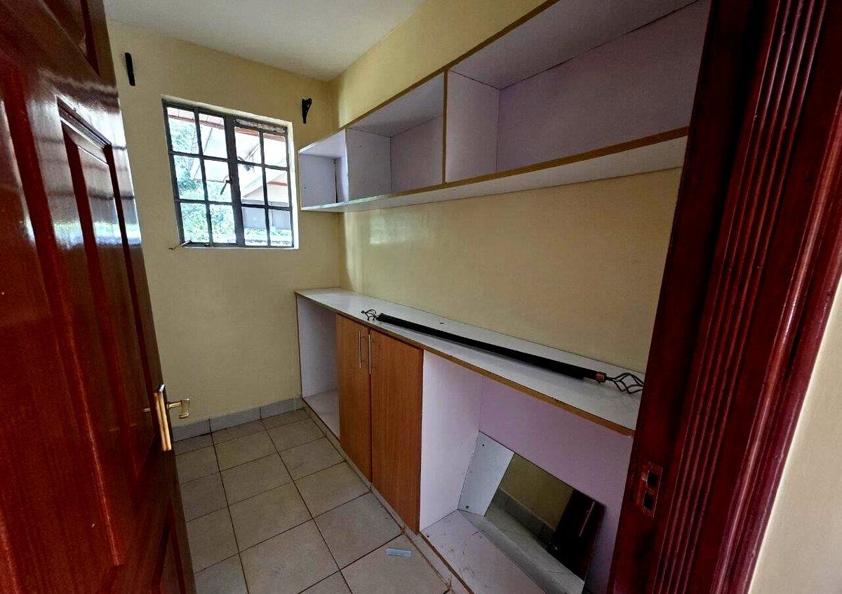 KSh 150K 4BR House with Parking