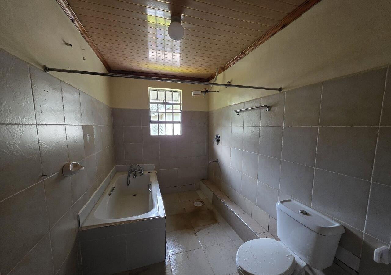 KSh 150K 4BR House with Parking