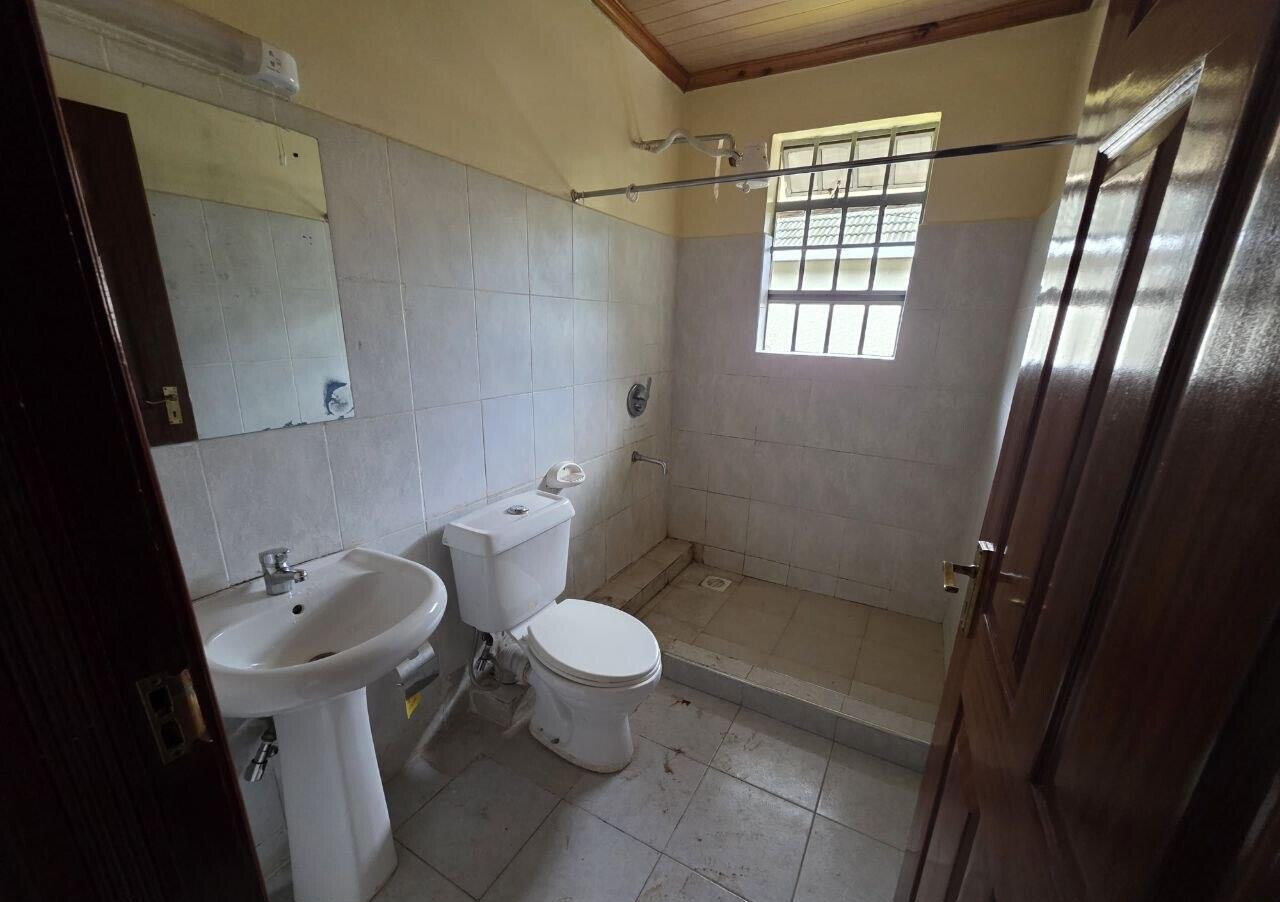 KSh 150K 4BR House with Parking