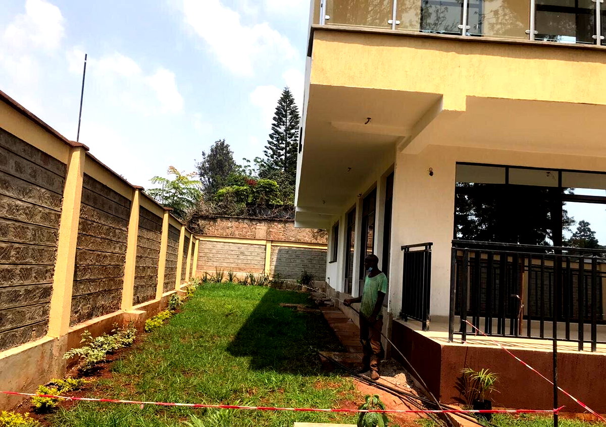 Brand New 5BR All-Ensuite Townhouse with Rooftop Terrace - Kileleshwa