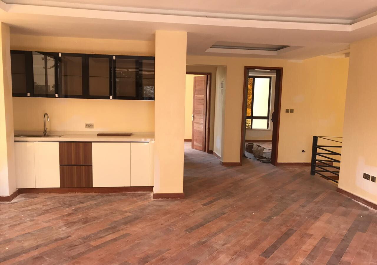 Brand New 5BR All-Ensuite Townhouse with Rooftop Terrace - Kileleshwa