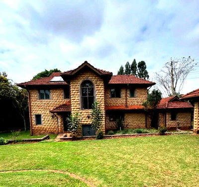 3BR All-Ensuite Townhouse with Study – Windsor, Nairobi