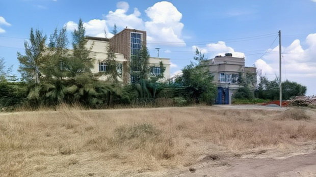 Residential Plots in Kamakis,Ready Title Deeds.