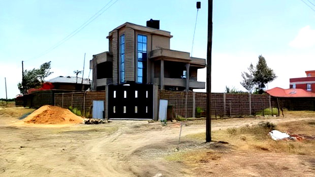 Residential Plots in Kamakis,Ready Title Deeds.