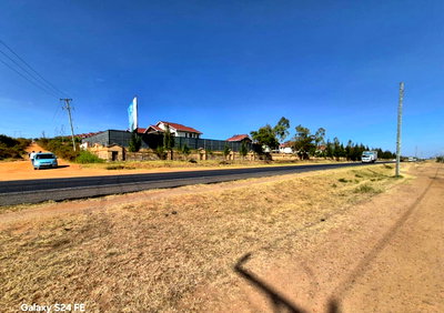 30-Acre Land with Ready Titles - Mavoko
