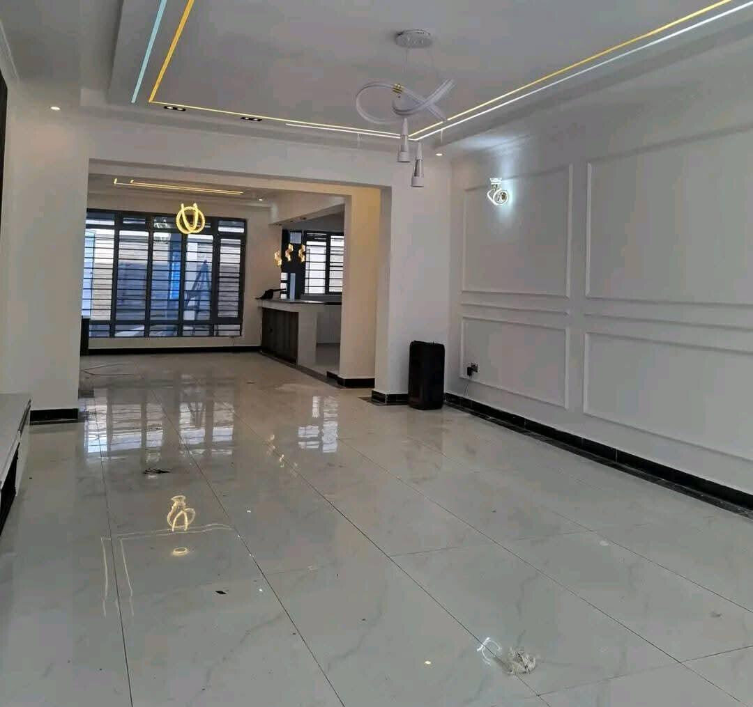 5BR All-Ensuite Maisonette with Ready Title - 50x100 in Ruiru